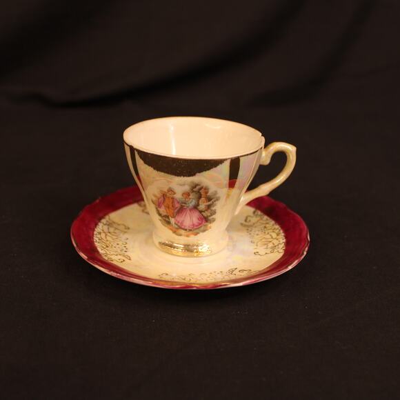 Empress by Hurata Japan Child's Tea Set, Pot, Cream & Sugar, 2 cups 5 Saucers - Picture 8 of 16